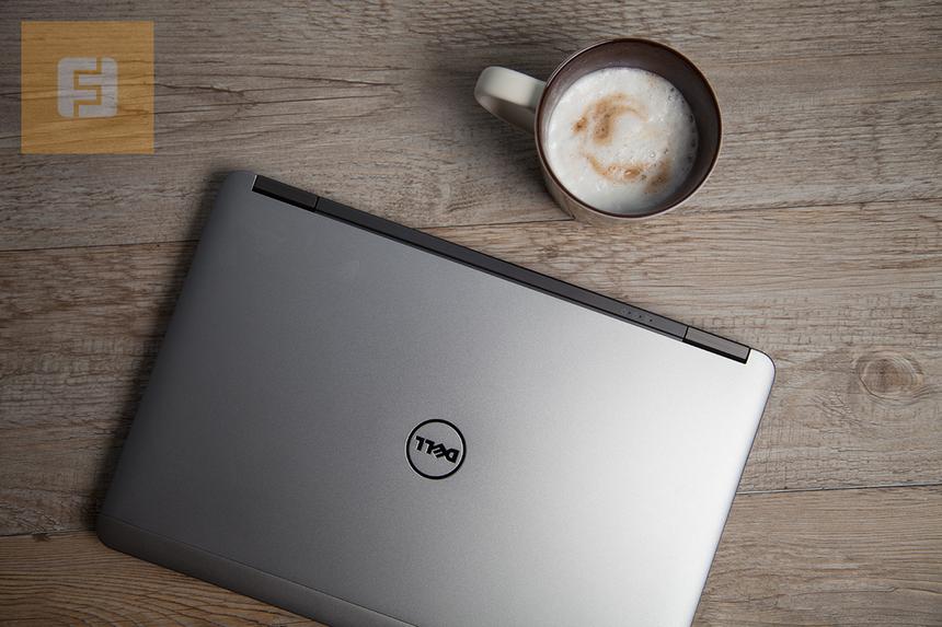 Закрытый Dell Latitude E7240